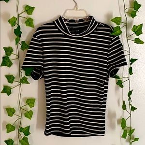 NWOT ribbed striped turtleneck